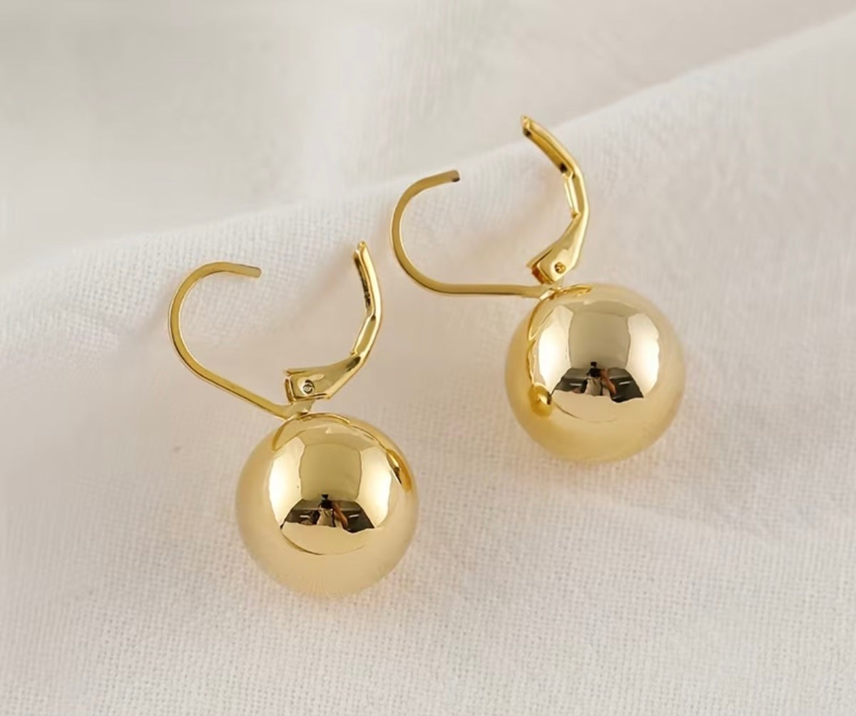 Gold Drop Earings