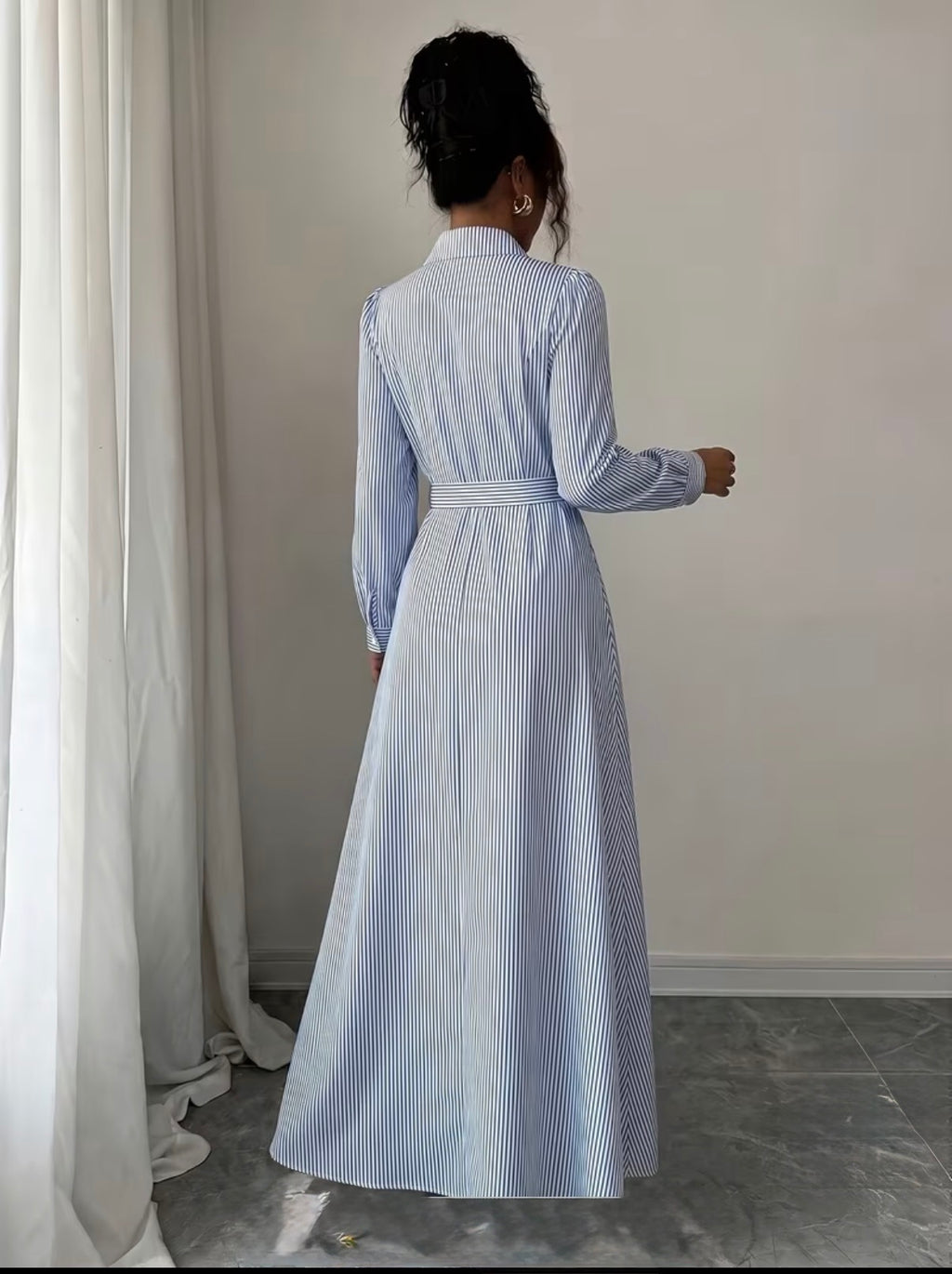 European/American Commuter Style Long-Sleeve Dress