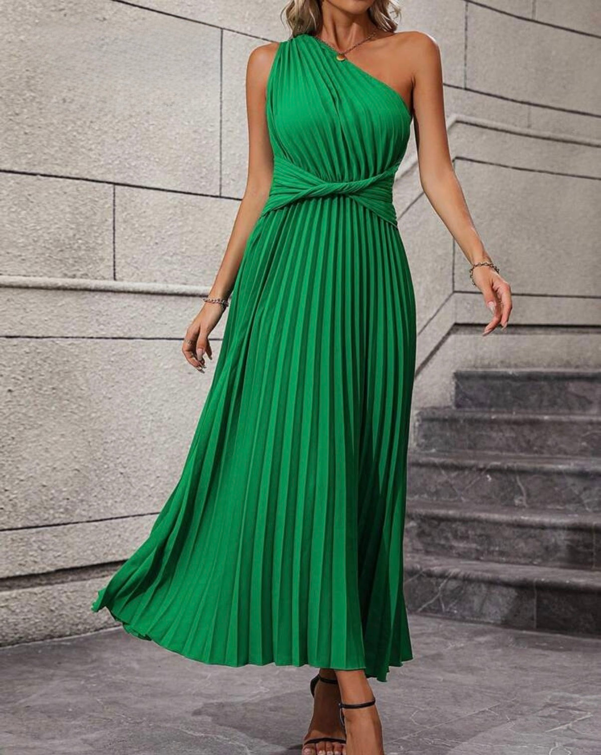 One Shoulder Twist Front Pleated Hem Dress